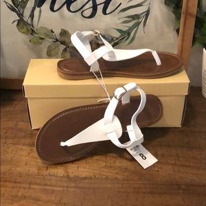 Mossimo NWT and box white sandals